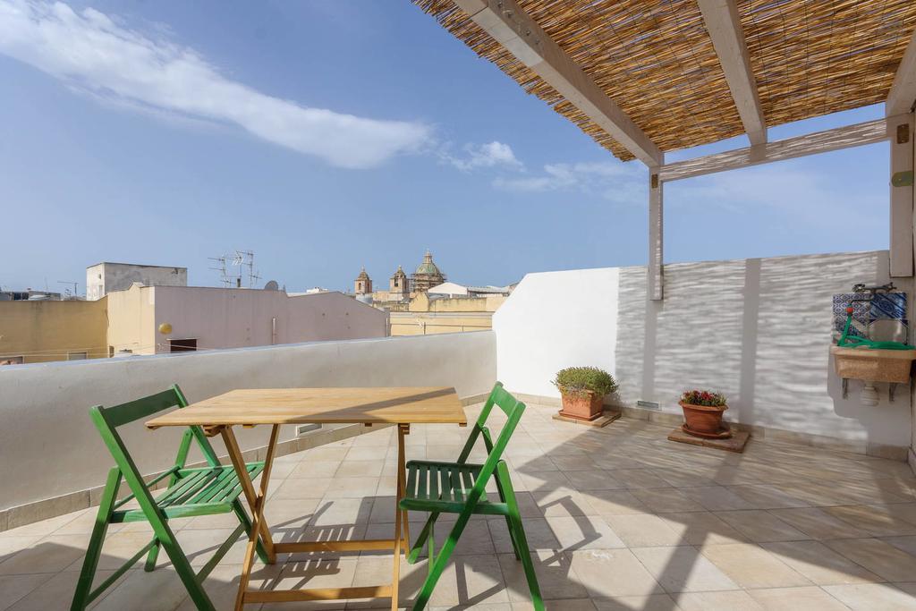 Le Casuzze Di Trapani Vista Mare Apartment Bilik gambar